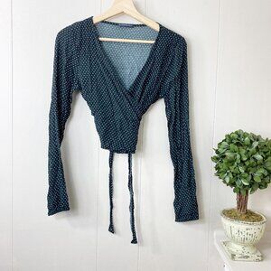 Brandy Melville Black and White Polka Dot Long Sleeve Wrapped Cropped Top